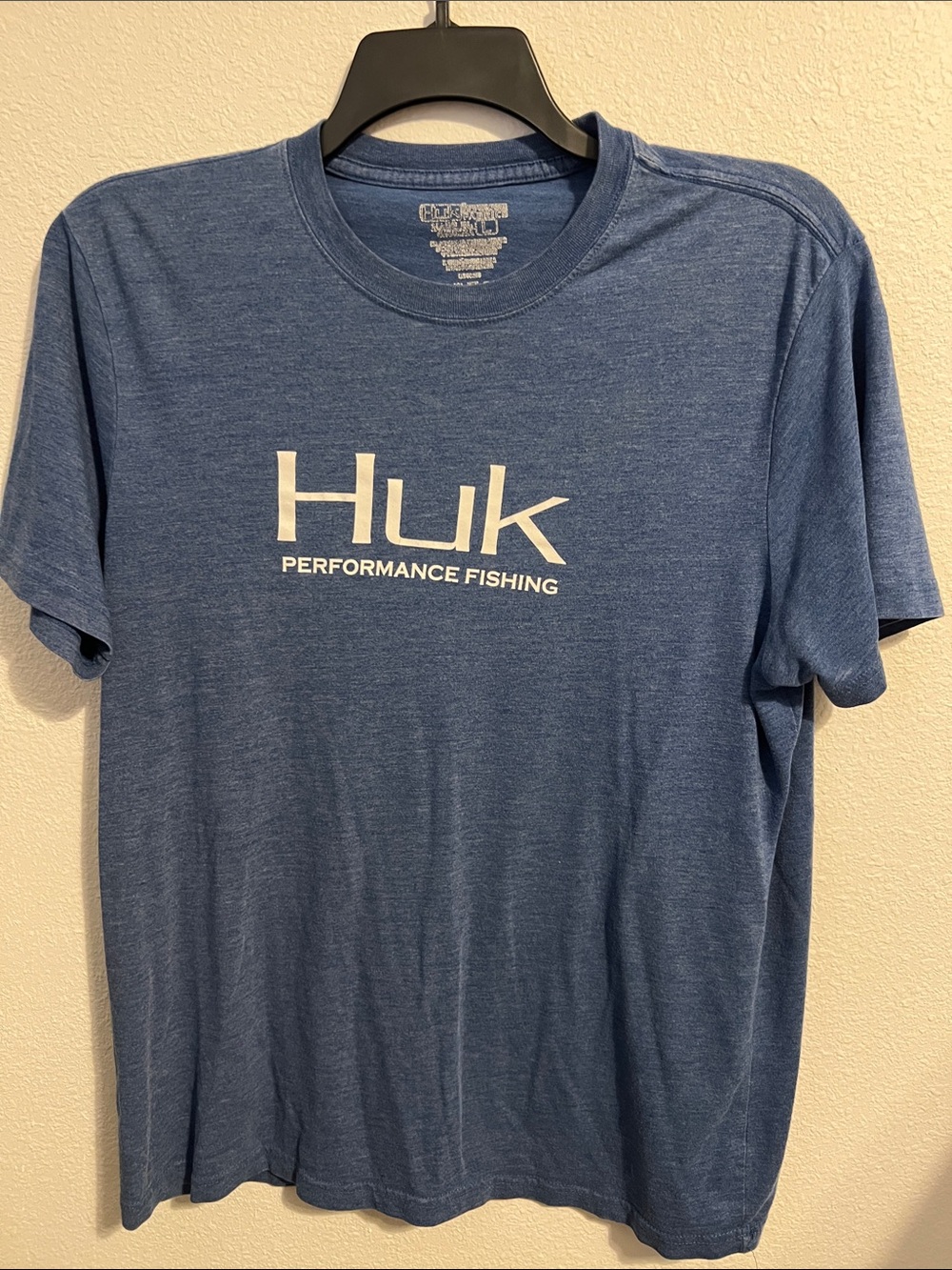 Huk Blue Short-Sleeve Performance Fishing Tee